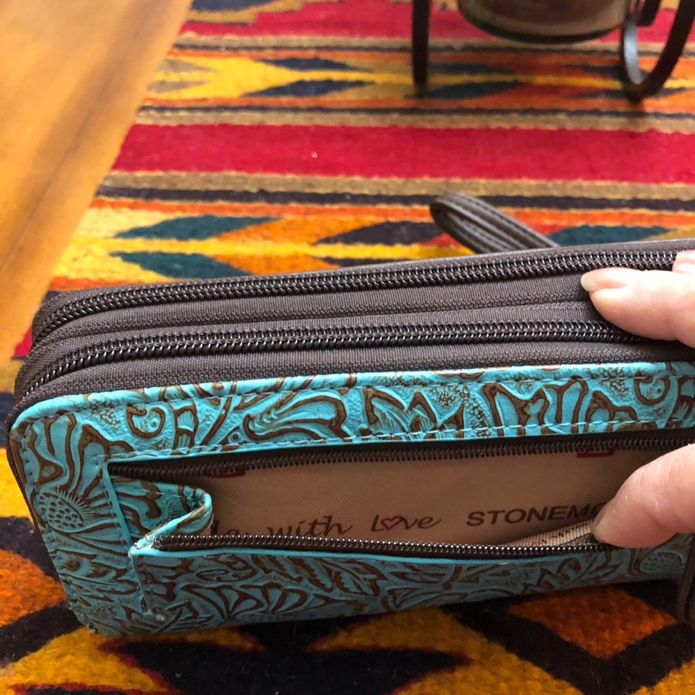 SALE  Stone Mountain Wallet/Wristlet- NWT - Picture 9 of 16